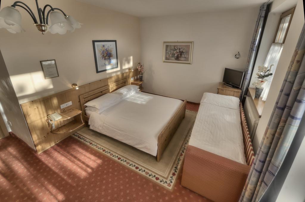 Hotel Waldheim Belvedere Bressanone Exterior foto